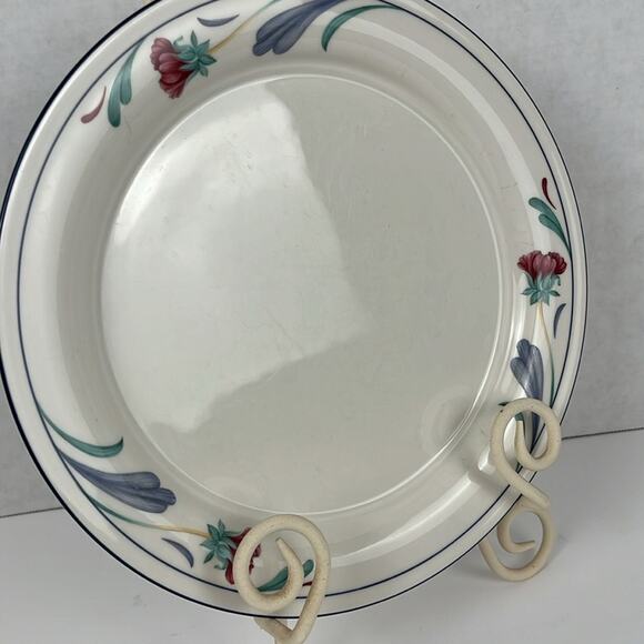 Lenox Chinastone 10.75 Inch Dinner Plate Poppies on Blue Pattern - Picture 4 of 8